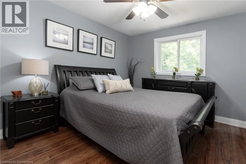 3770 FOREST BLUFF Crescent