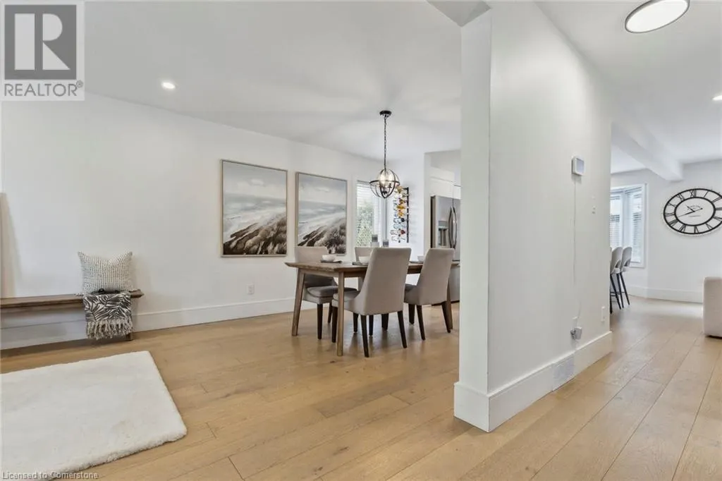77 IMPERIAL Road N