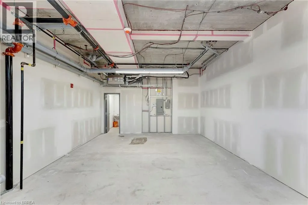 7 GRAND RIVER Street N Unit# 101, #101