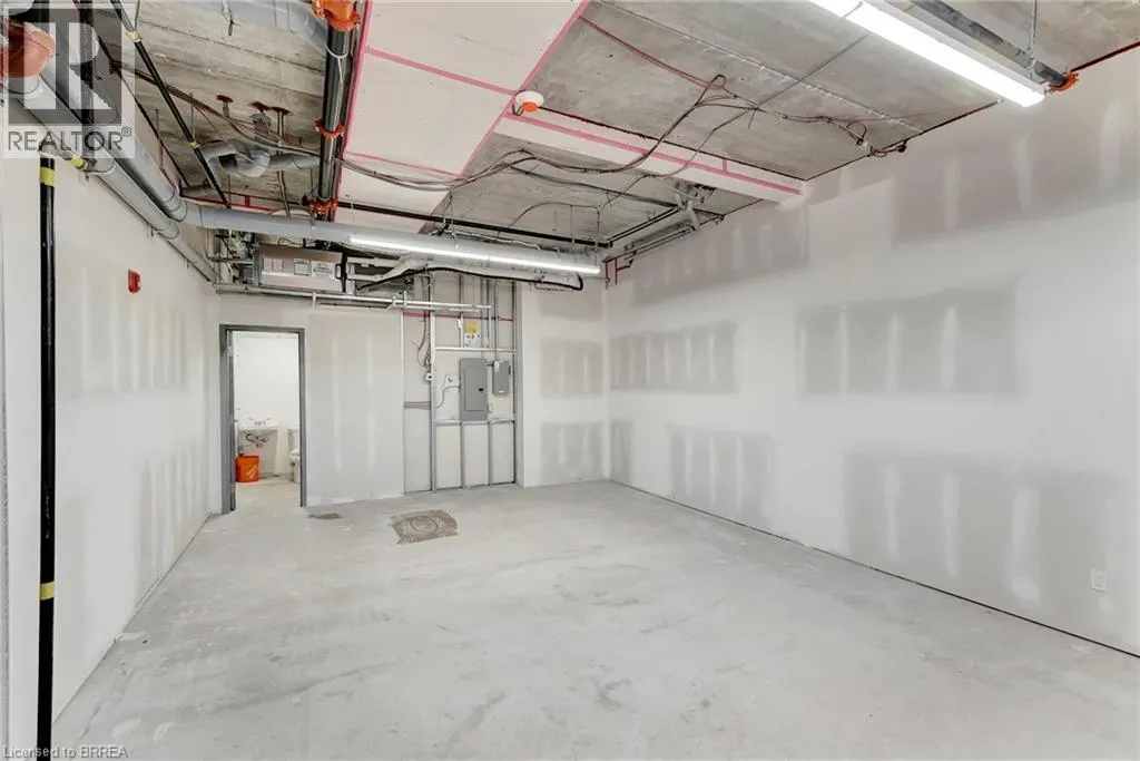 7 GRAND RIVER Street N Unit# 101, #101