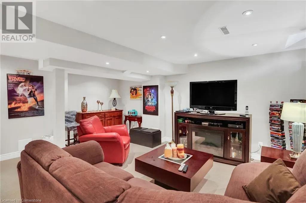3323 WHILABOUT Terrace