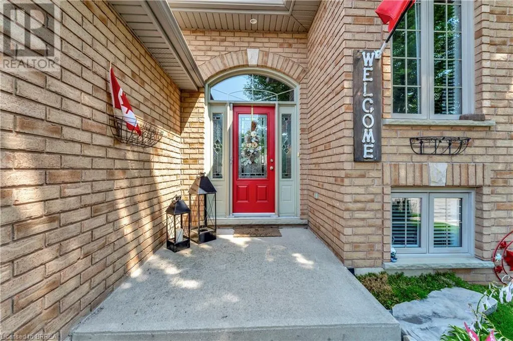 33 MANSFIELD Drive