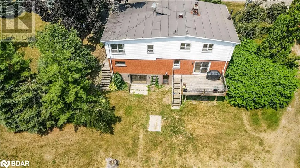 953 RIDGE Road W