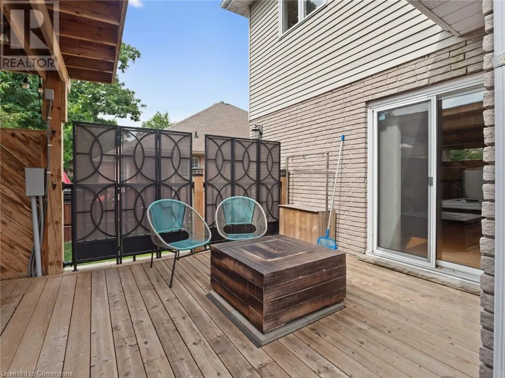 10 WESTWOOD Drive