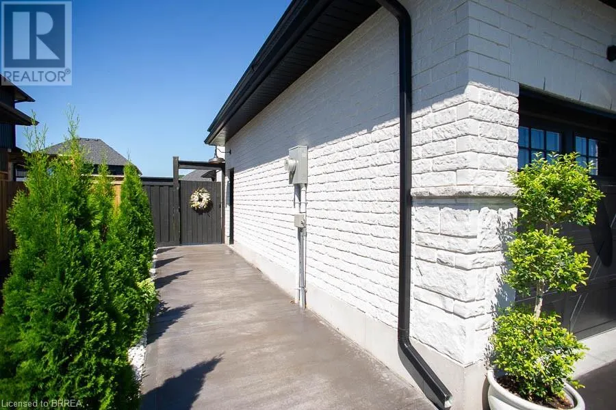 26 GIBBONS Street