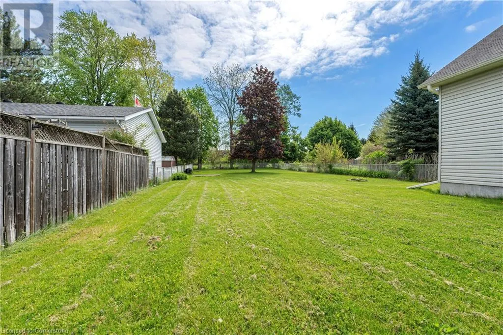 56 DUNKELD Avenue