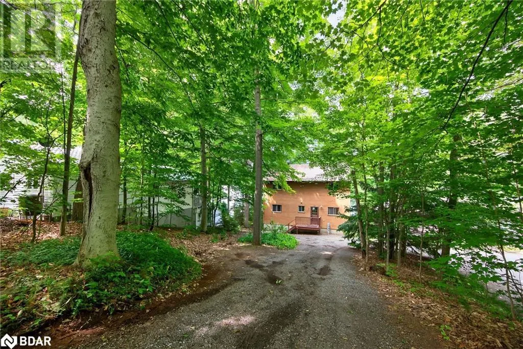 176 FARLAIN LAKE Road E