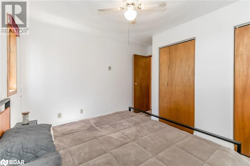 176 FARLAIN LAKE Road E