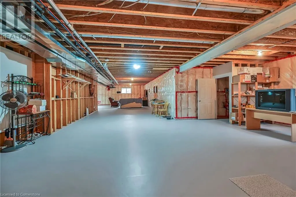560 CONCESSION 11 WALPOLE Road