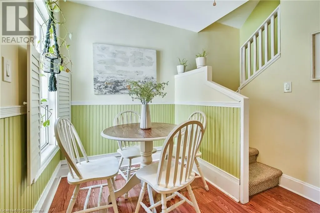 145 NEWLANDS Avenue
