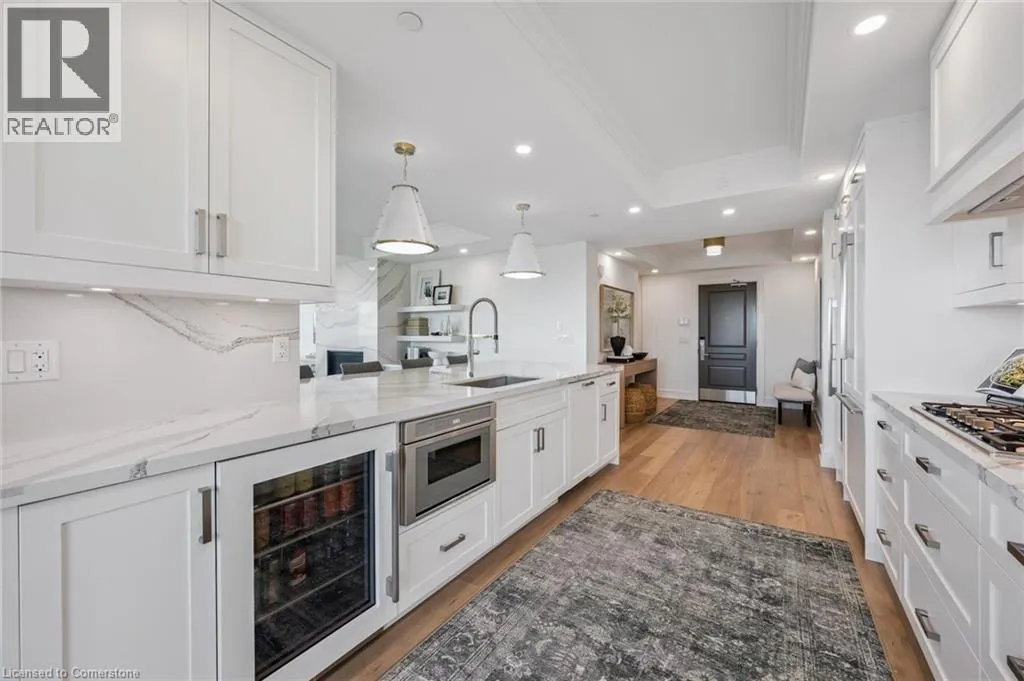 2060 LAKESHORE Road Unit# 508, #508
