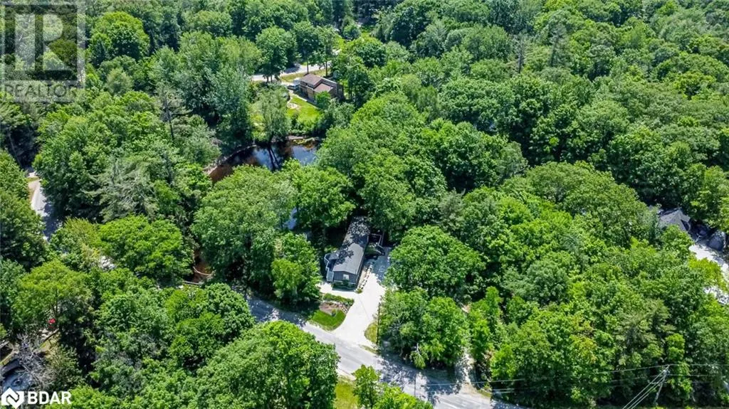 7498 ISLAND Crescent