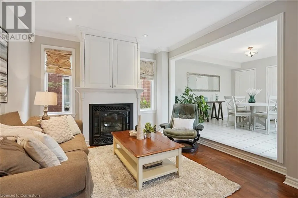 105 RIVER GLEN Boulevard