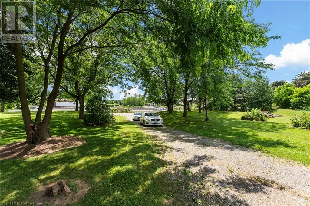 5400 NORTH SERVICE Road