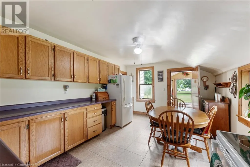 5400 NORTH SERVICE Road
