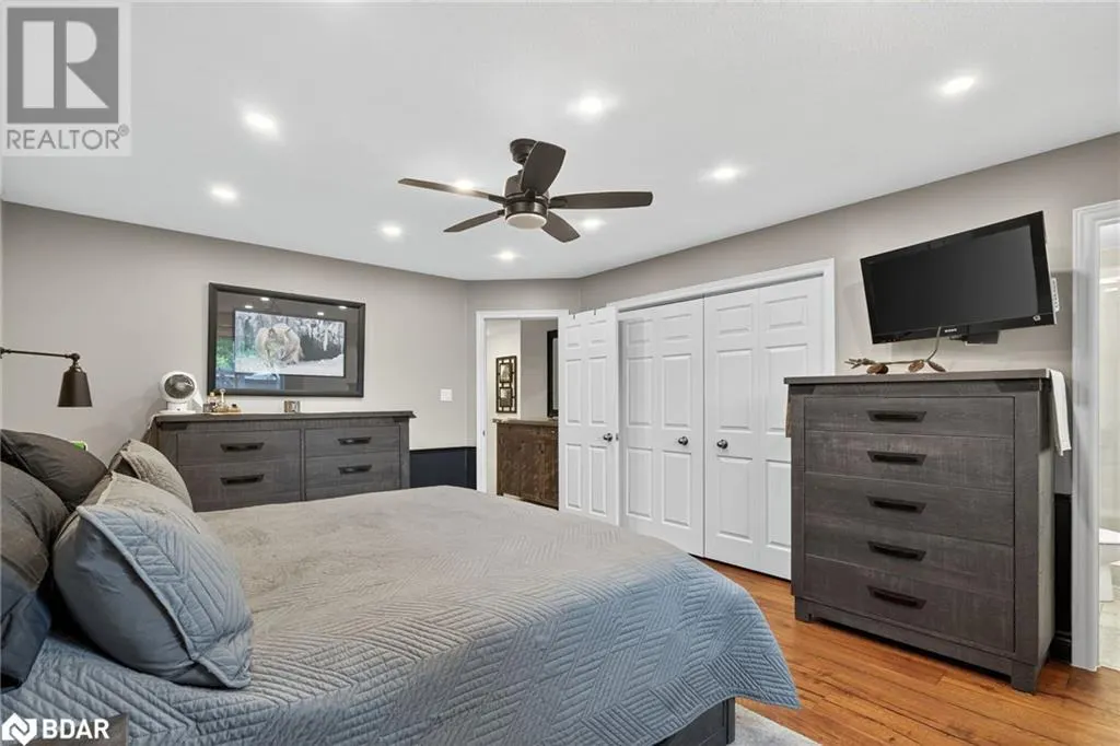 6 SUNDEW Drive