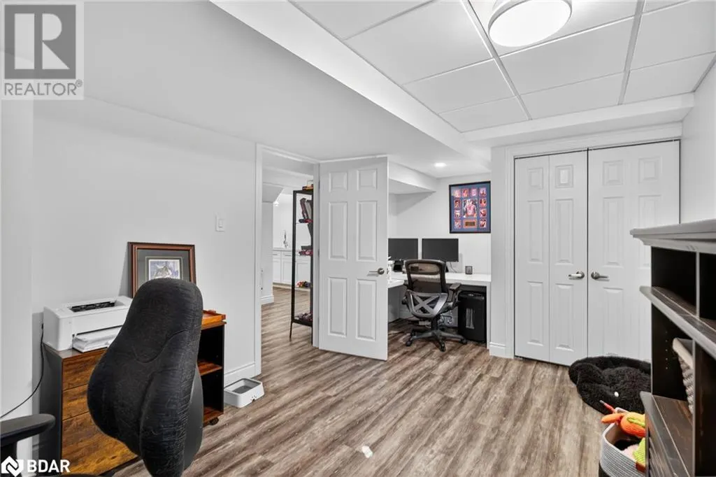 6 SUNDEW Drive
