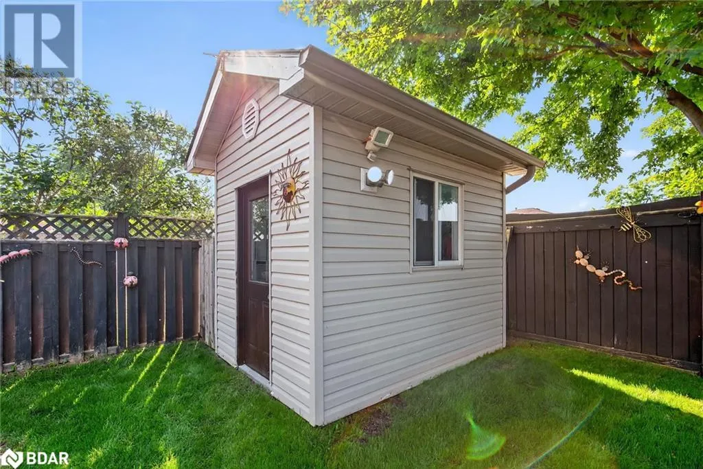6 SUNDEW Drive