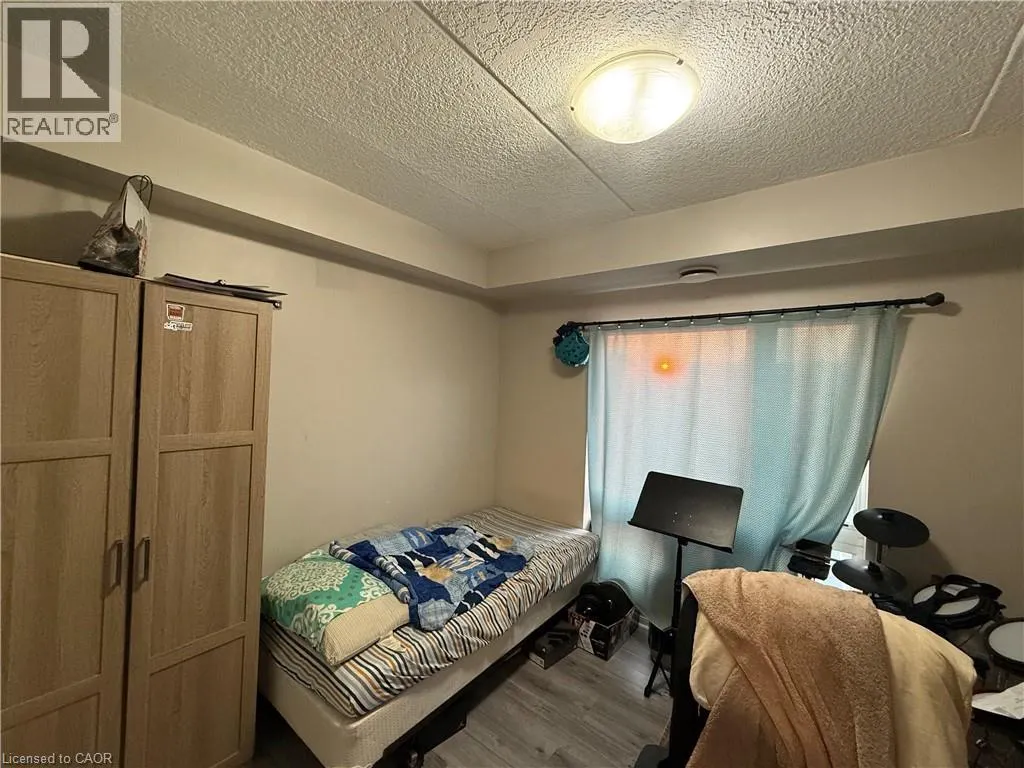 43 GOODWIN Drive Unit# 301, #301
