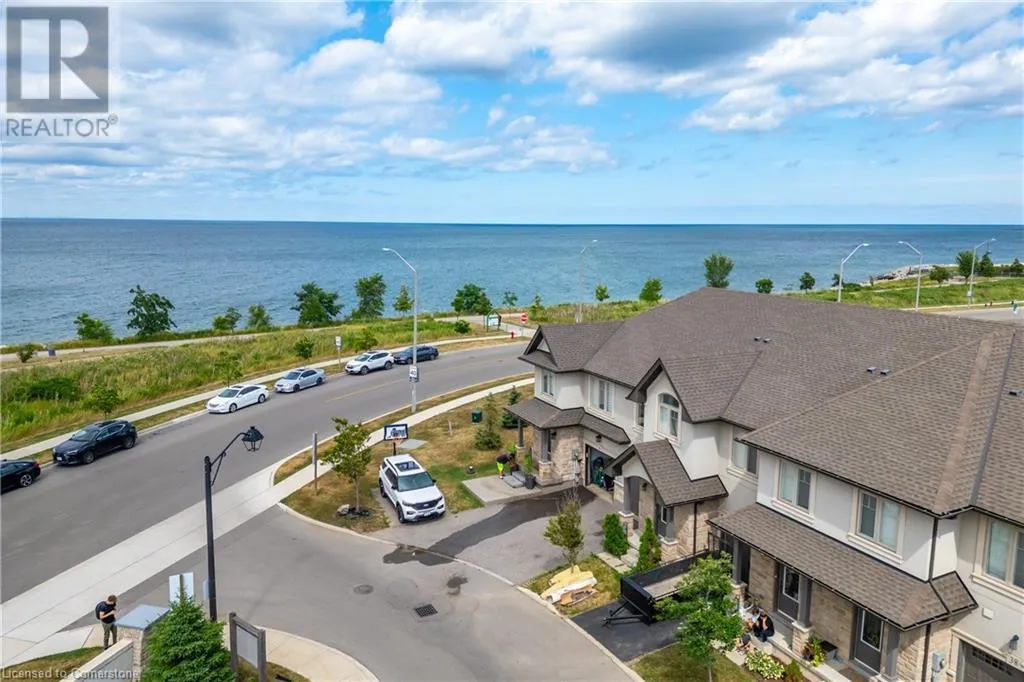 98 SHOREVIEW Place Unit# 40, #40