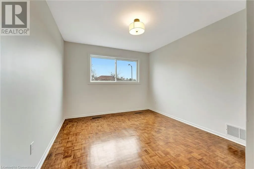 780 WOODWARD Avenue
