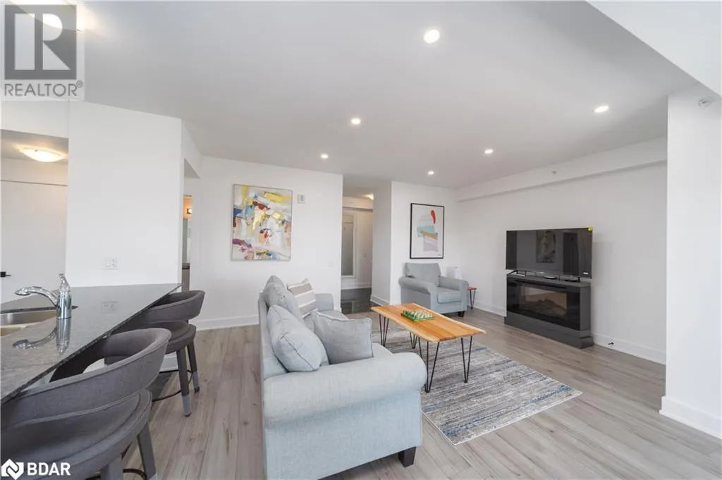 8 CULINARY Lane Unit# 401, #401