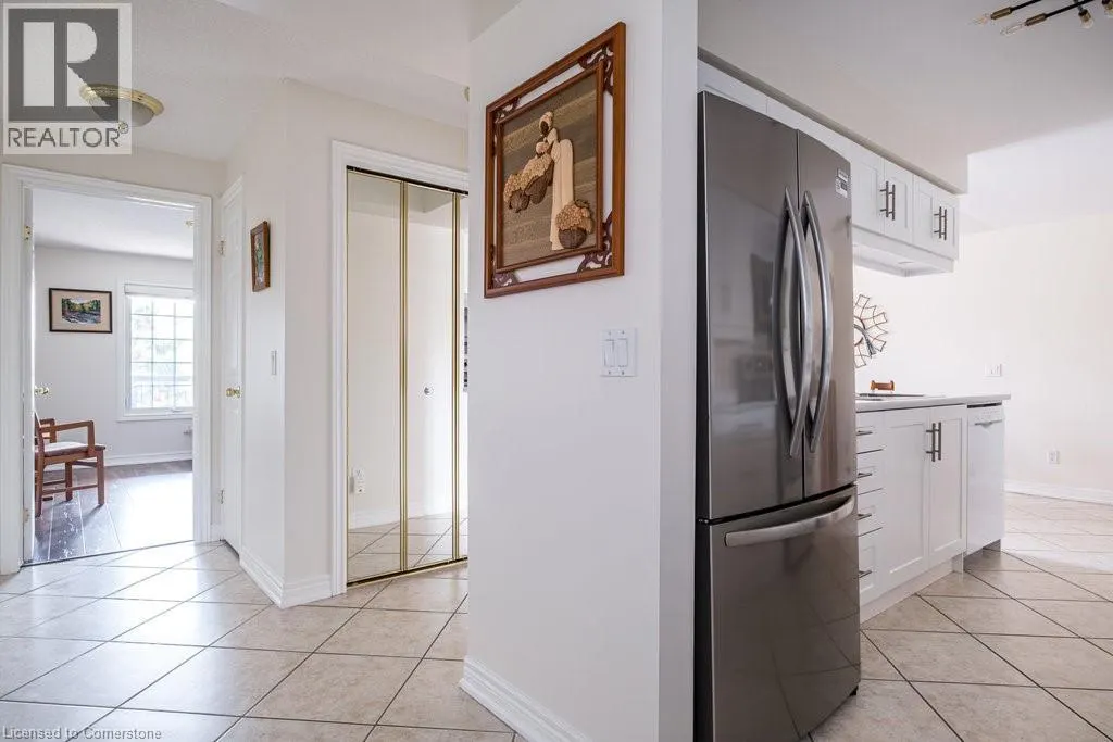 990 GOLF LINKS Road Unit# 208, #208
