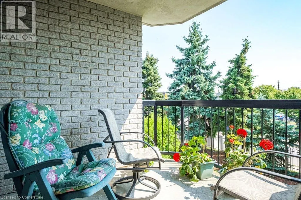 990 GOLF LINKS Road Unit# 208, #208