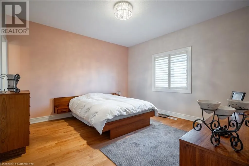 10 GREENBROOK Drive Unit# 10, #10