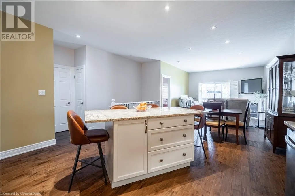 10 GREENBROOK Drive Unit# 10, #10