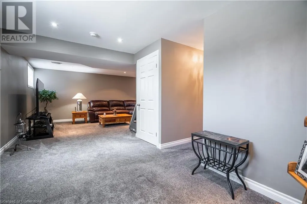 10 GREENBROOK Drive Unit# 10, #10