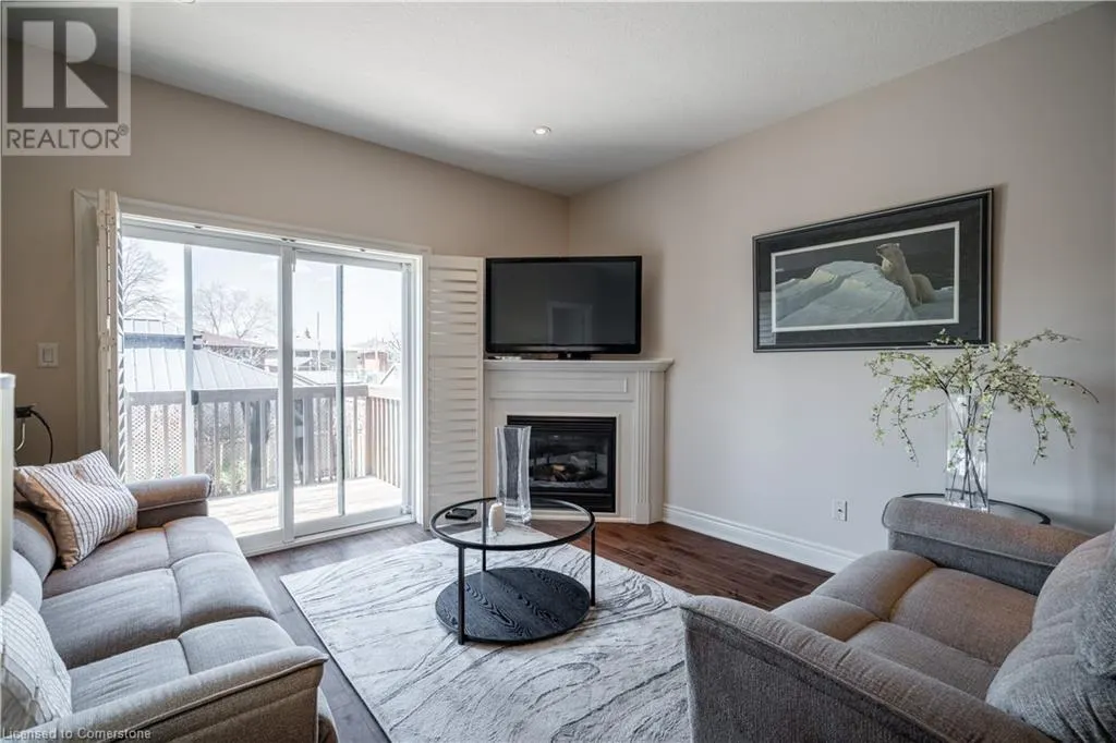10 GREENBROOK Drive Unit# 10, #10