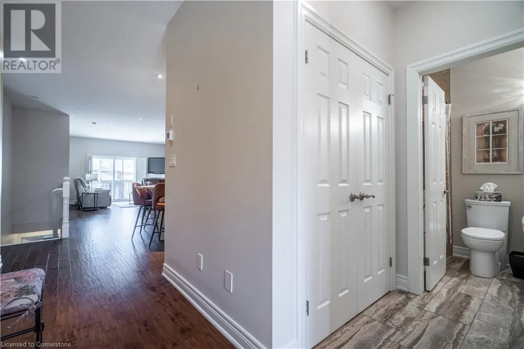 10 GREENBROOK Drive Unit# 10, #10