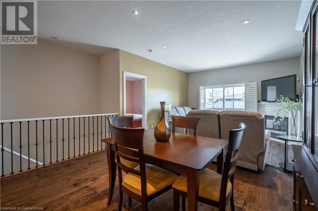 10 GREENBROOK Drive Unit# 10, #10