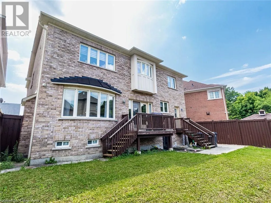 144 BLOOMSBURY Avenue