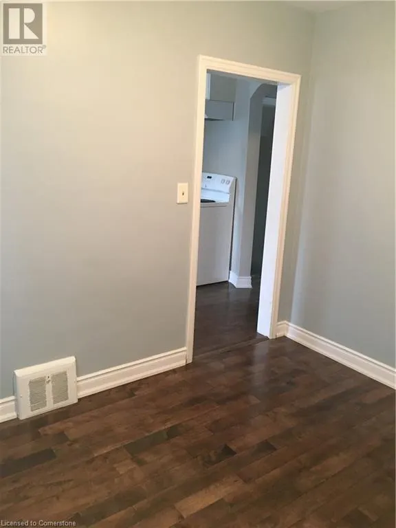 18 MERCHISON Avenue