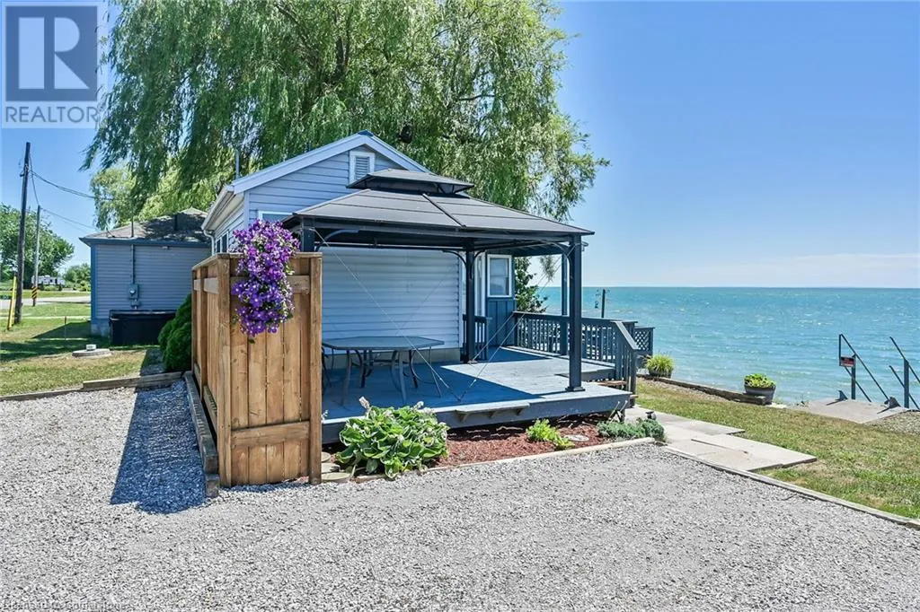 86 LAKESHORE Road