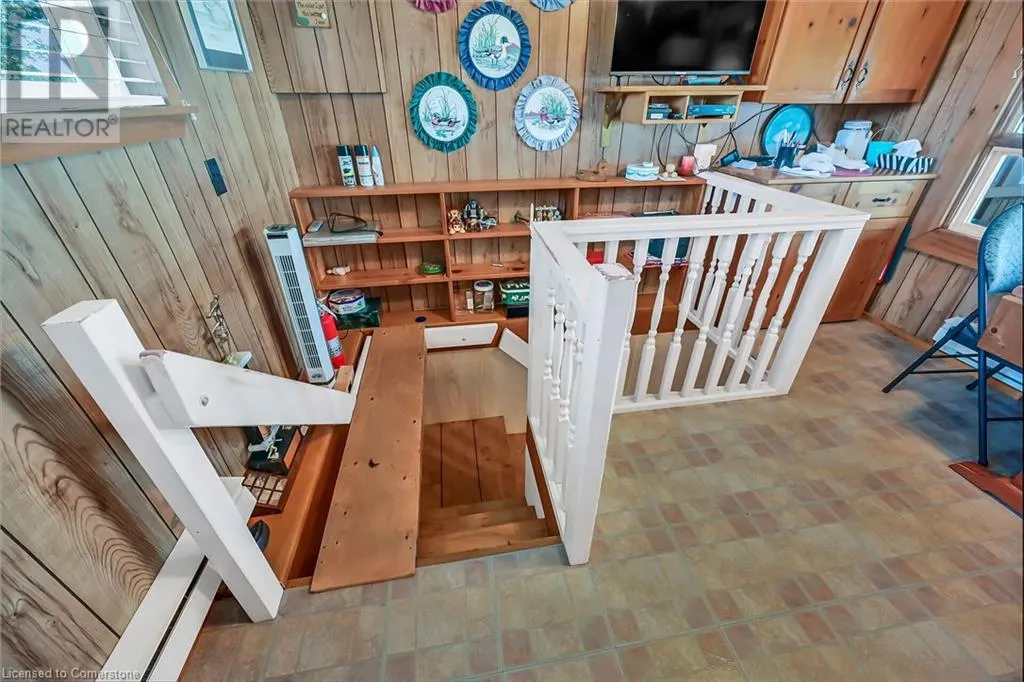 86 LAKESHORE Road
