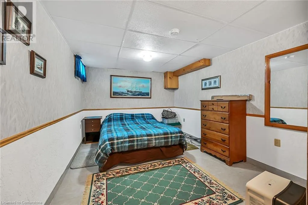 86 LAKESHORE Road