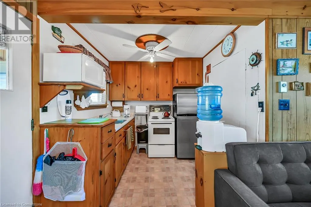 86 LAKESHORE Road