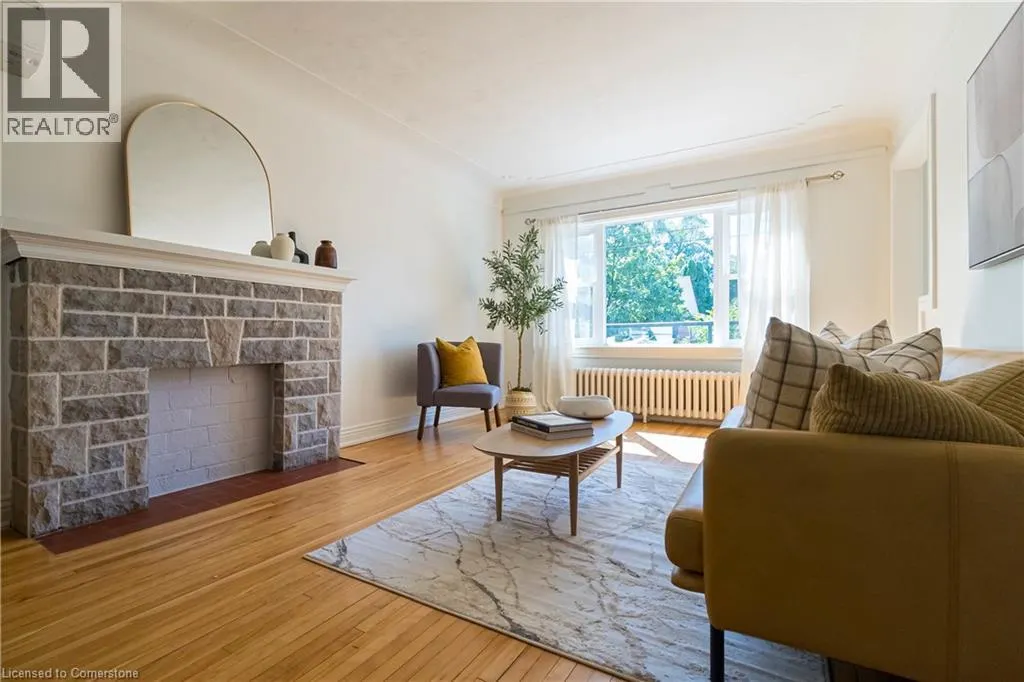 116 1ST Street N
