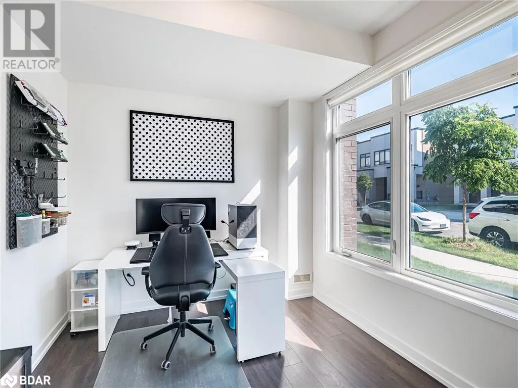 3128 MINTWOOD Circle