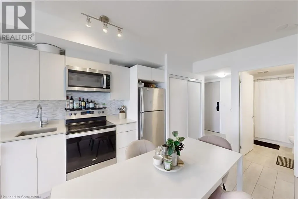 3210 DAKOTA COMMON Common Unit# A814, #A814