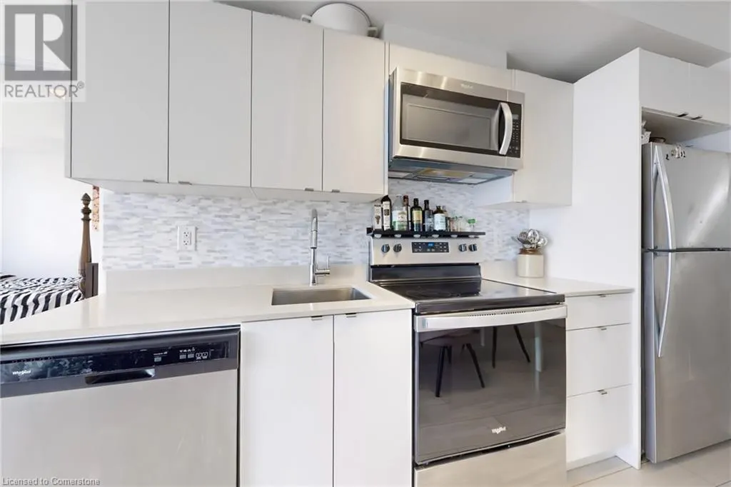 3210 DAKOTA COMMON Common Unit# A814, #A814