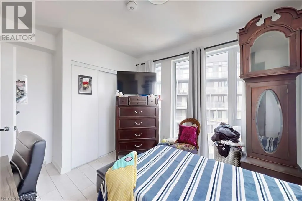3210 DAKOTA COMMON Common Unit# A814, #A814