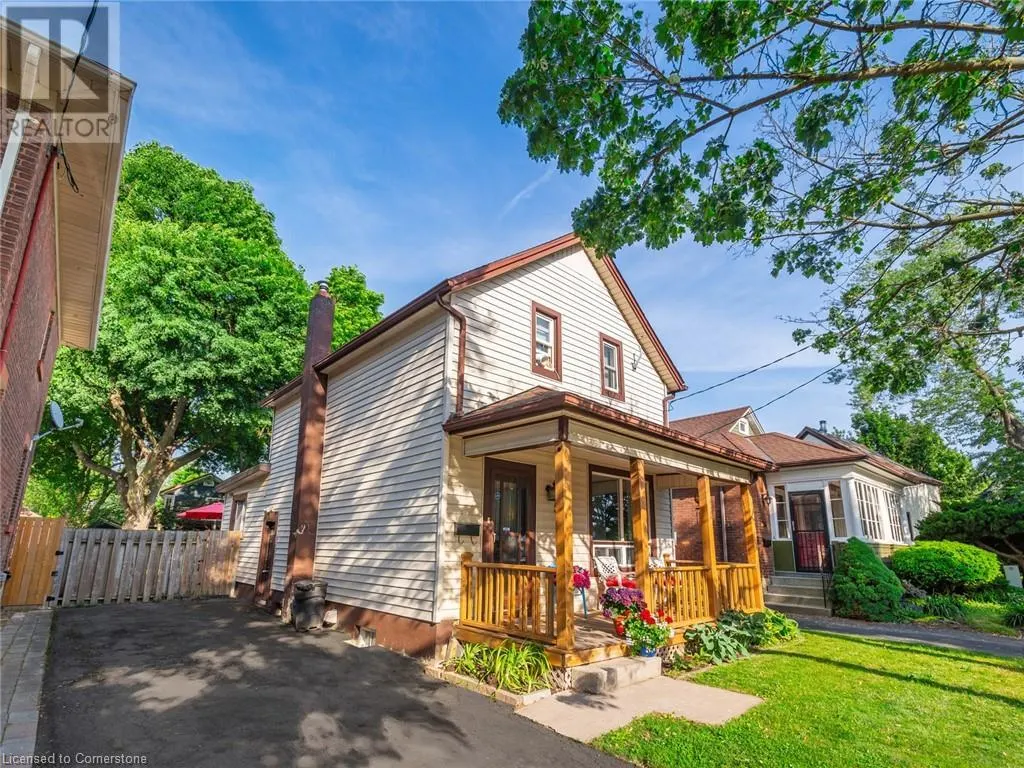 58 WOODLAND Avenue