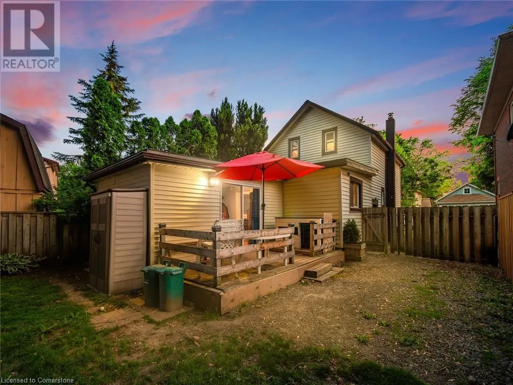 58 WOODLAND Avenue