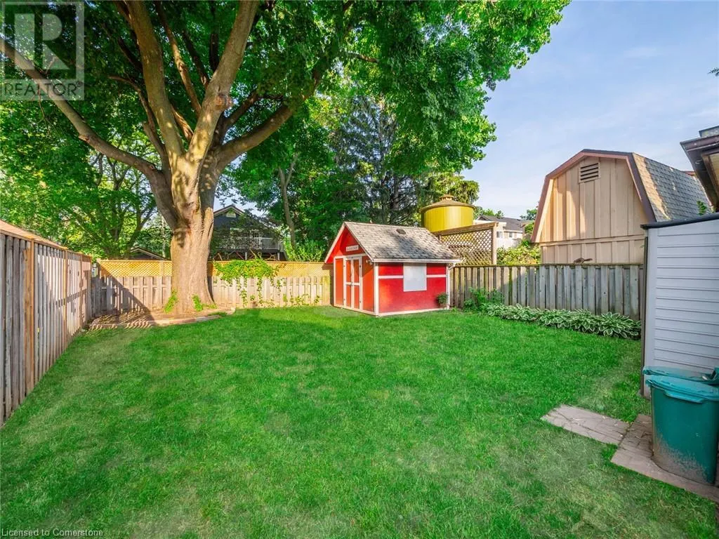58 WOODLAND Avenue
