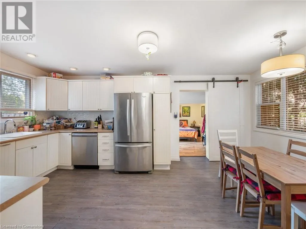 58 WOODLAND Avenue