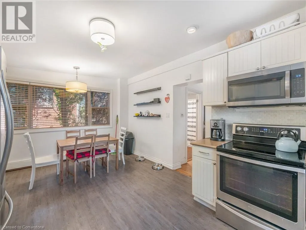 58 WOODLAND Avenue